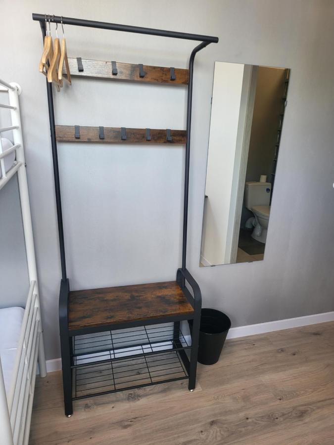 Rooms4Rest Wiertnicza - Private Rooms For Tourists - Atr Consulting Sp, Z O,O, Warsaw Ngoại thất bức ảnh