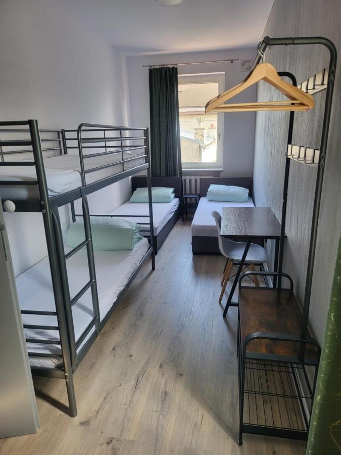 Rooms4Rest Wiertnicza - Private Rooms For Tourists - Atr Consulting Sp, Z O,O, Warsaw Ngoại thất bức ảnh