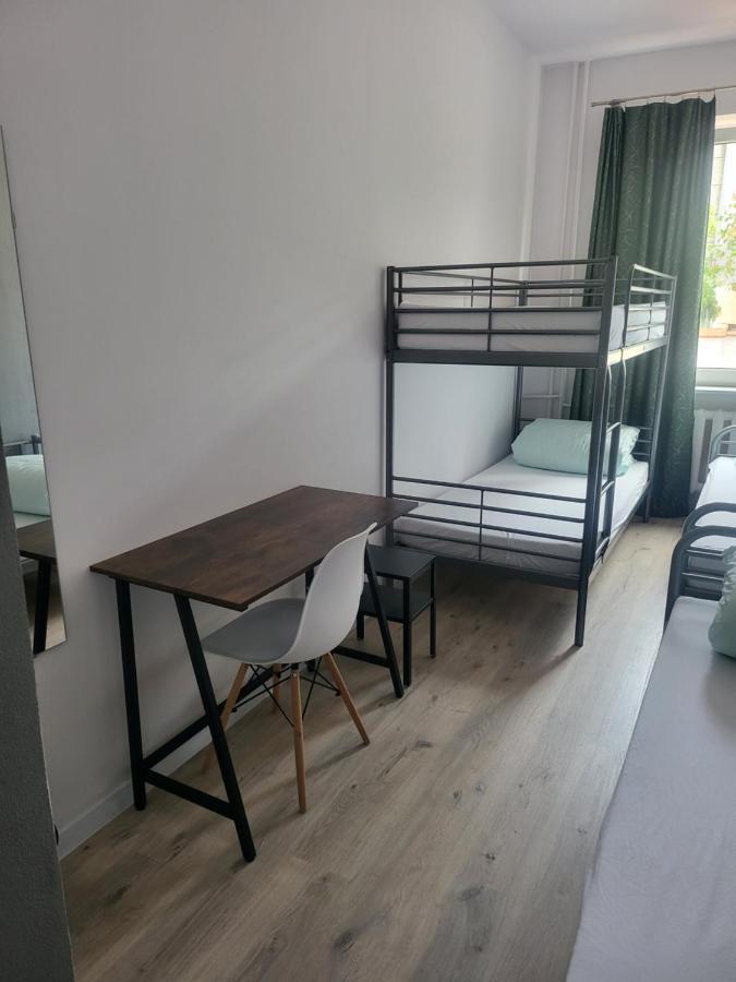 Rooms4Rest Wiertnicza - Private Rooms For Tourists - Atr Consulting Sp, Z O,O, Warsaw Ngoại thất bức ảnh
