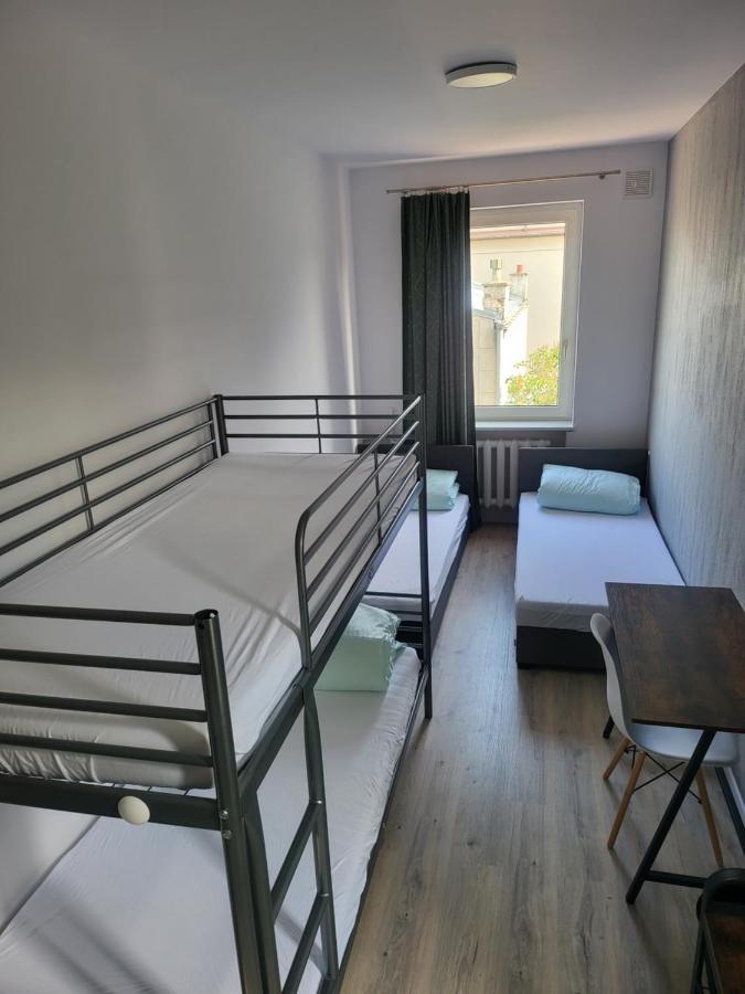 Rooms4Rest Wiertnicza - Private Rooms For Tourists - Atr Consulting Sp, Z O,O, Warsaw Ngoại thất bức ảnh