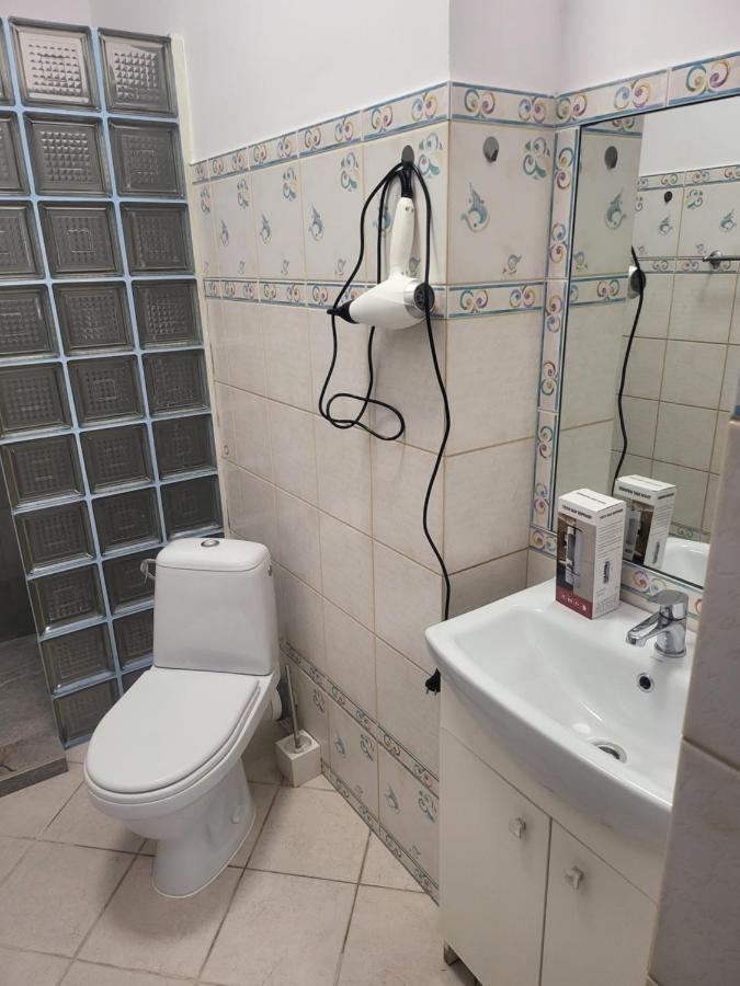 Rooms4Rest Wiertnicza - Private Rooms For Tourists - Atr Consulting Sp, Z O,O, Warsaw Ngoại thất bức ảnh